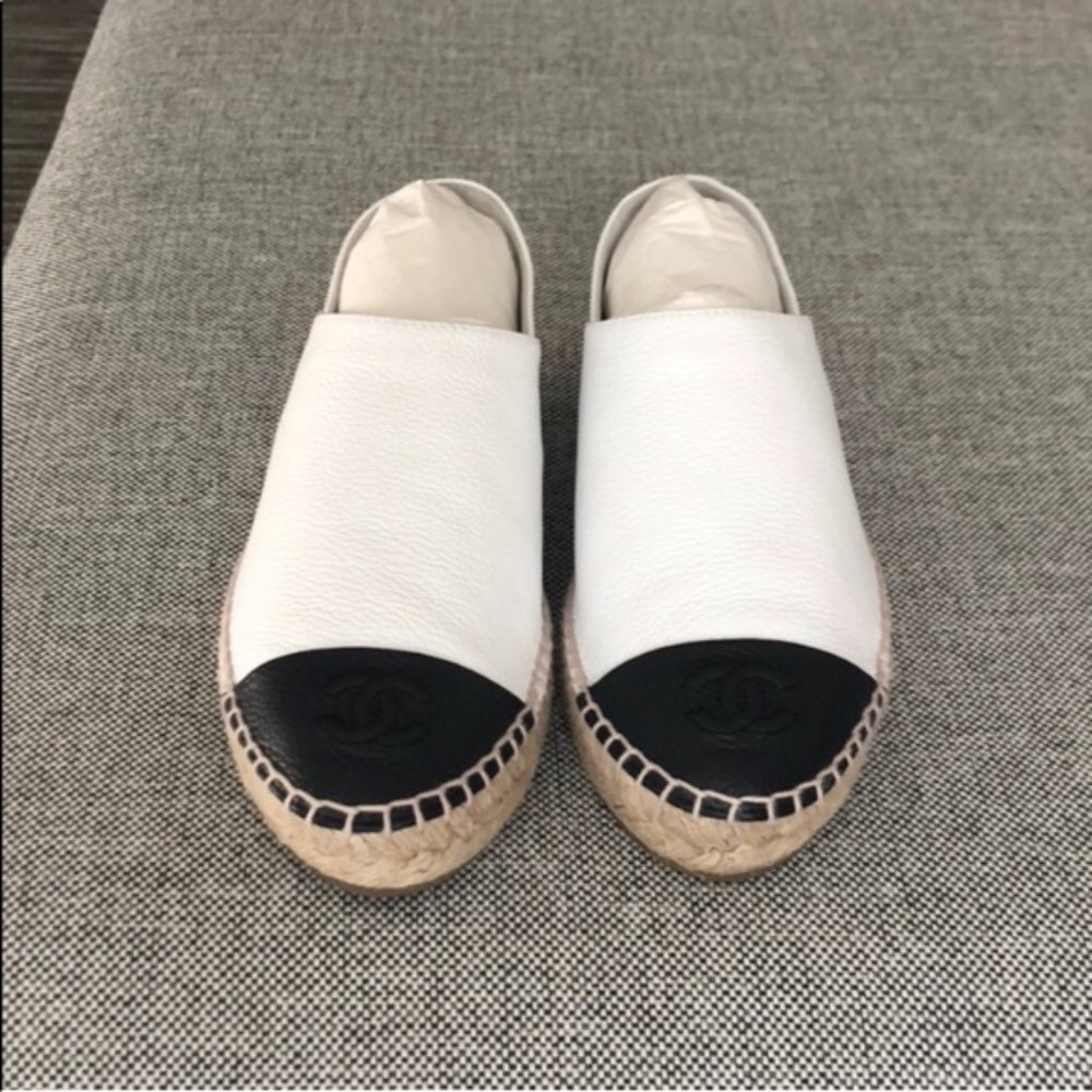 Chanel Leather Espadrilles (Limited Edition) - Picture 3 of 7